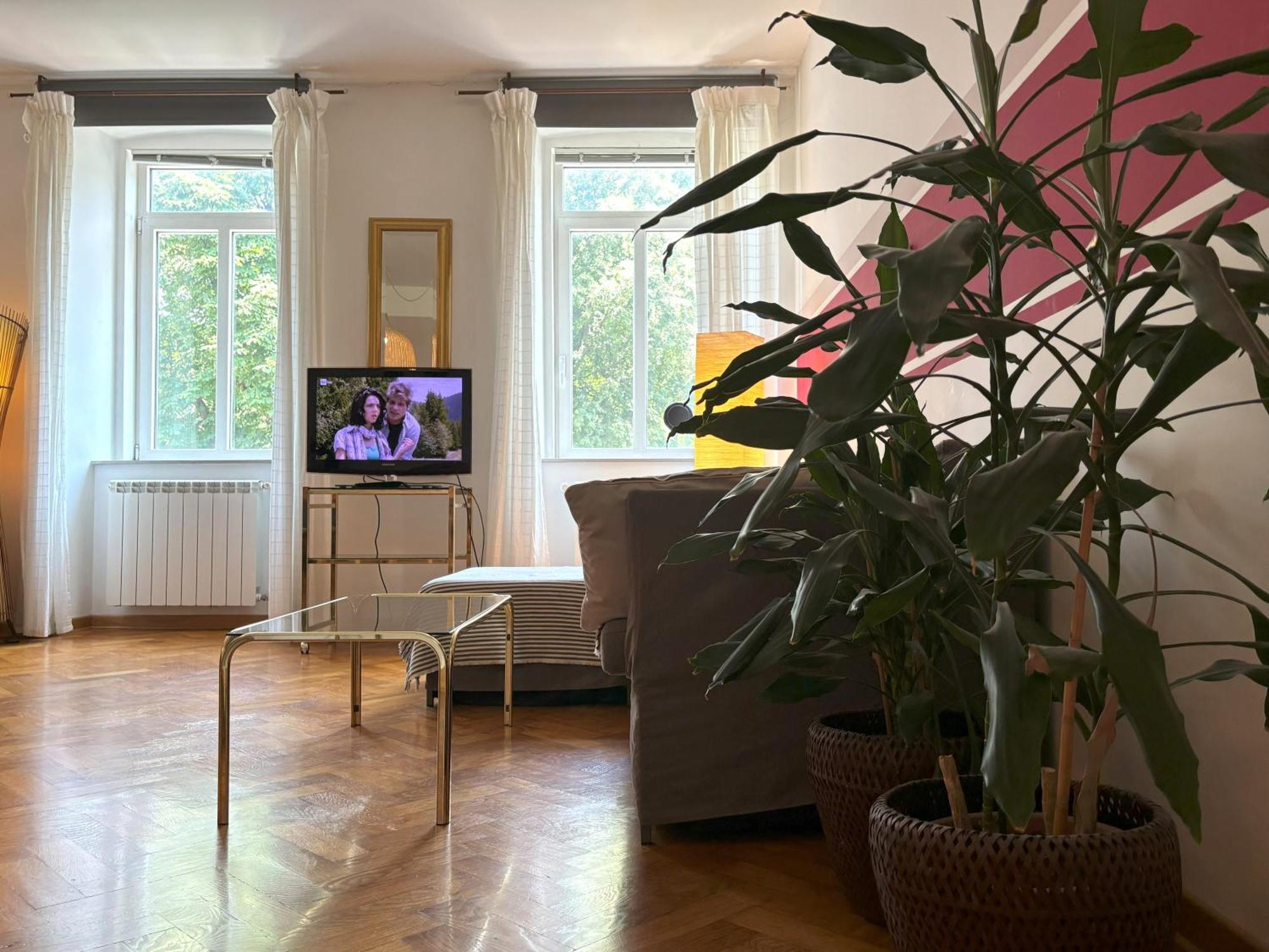 Flat Belpoggio 13 Trieste