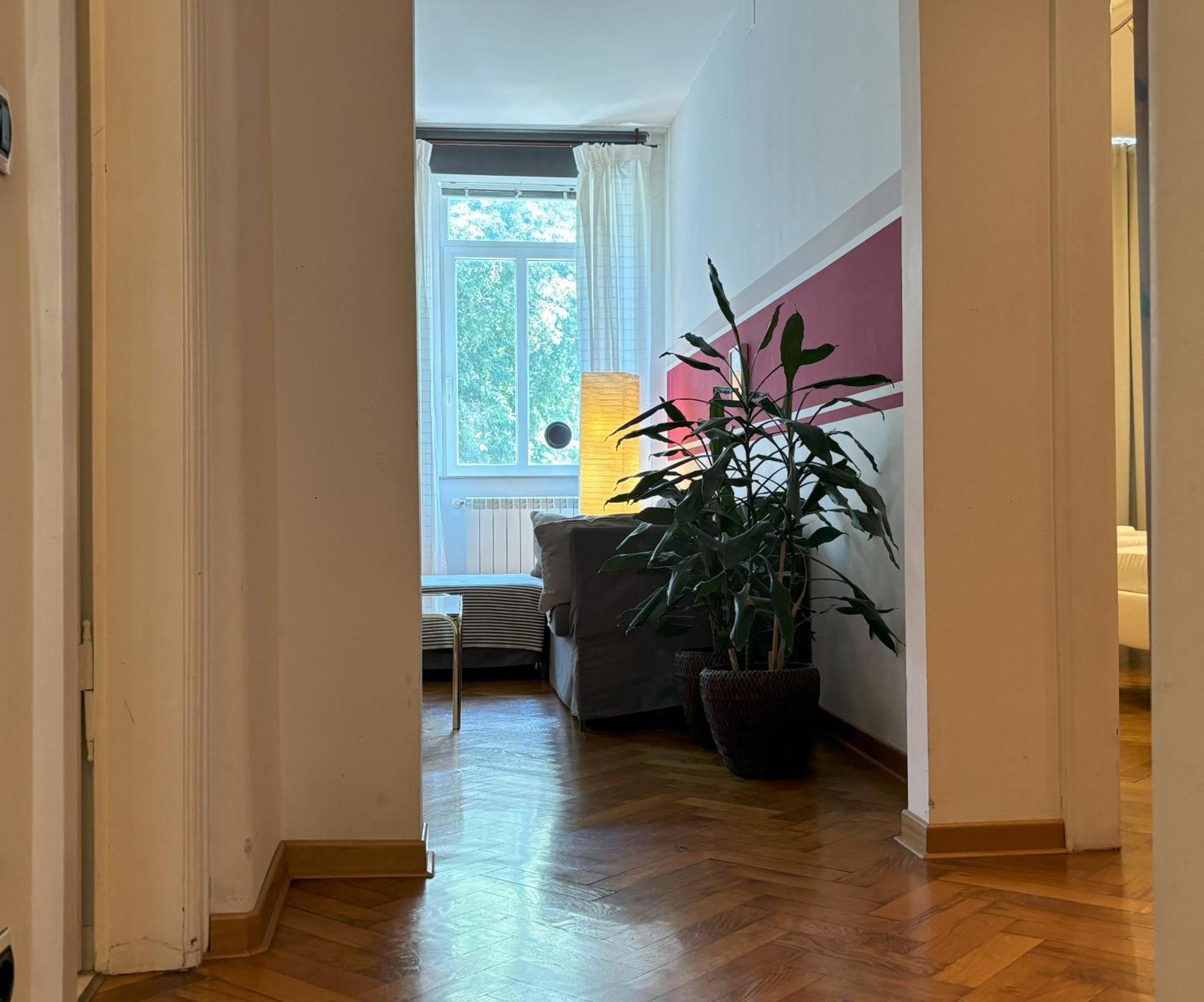 Flat Belpoggio 13
